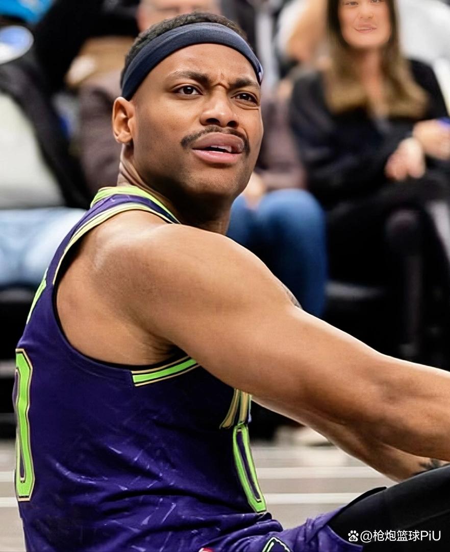 里程碑夜新奥尔良鹈鹕扳平良机；NBA常规赛转会期刷纪录；话题不断；轮换策略成焦点的简单介绍