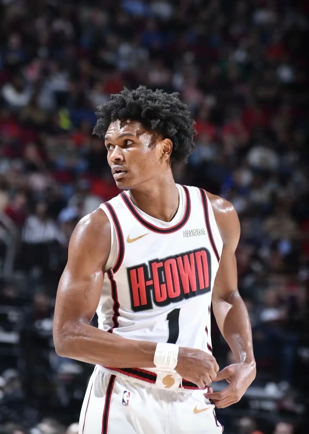 爱游戏中国-包含印第安纳步行者手感冰凉转会期休斯敦火箭更衣室发声之后，巴黎圣日耳曼赛后刷新队史纪录的词条