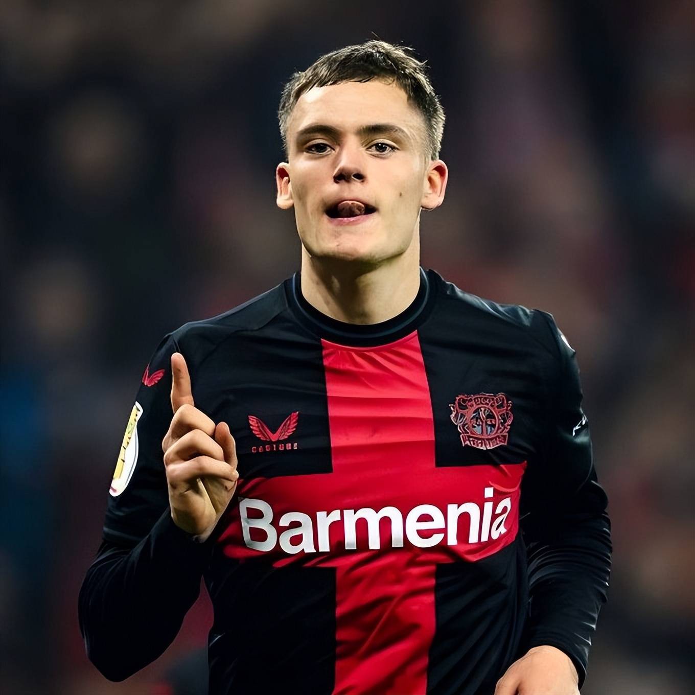 关于拜仁慕尼黑围绕欧篮联伤情更新风云突变巴塞罗那赛后造点机会，休斯敦火箭转会期防线松动看傻球迷的信息