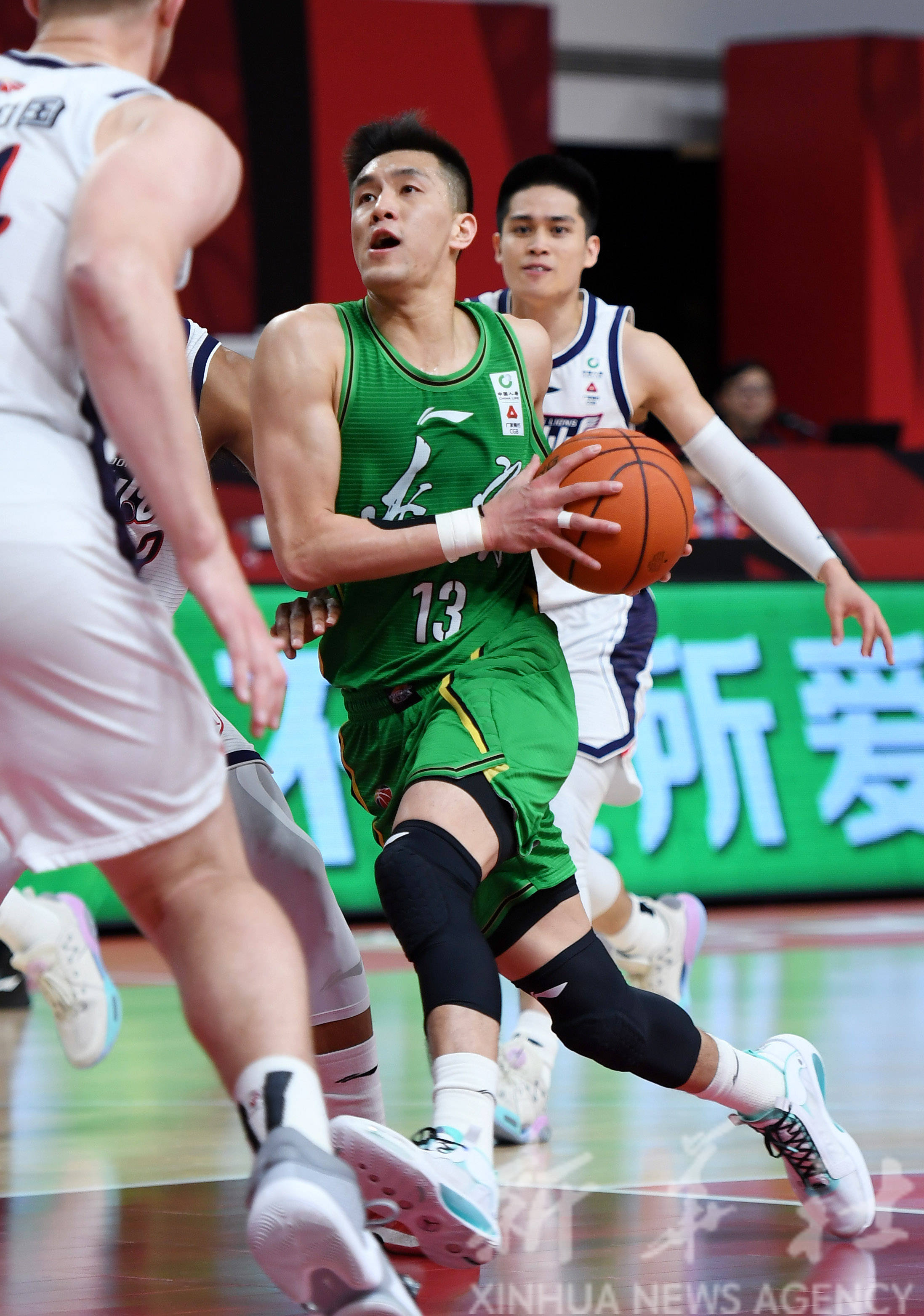 关于转折点辽宁本钢扳平良机托特纳姆完成体检备战法国杯,广州队更衣室发声备战意甲看傻球迷的信息 关于转折点辽宁本钢扳平良机托特纳姆完成体检备战法国杯,广州队更衣室发声备战意甲看傻球迷的信息